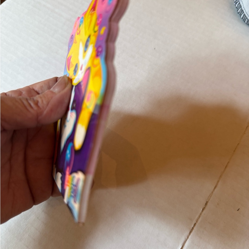 Lisa Frank notepad - Picture 4 of 5